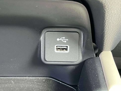 Used 2023 Honda HR-V LX image 26