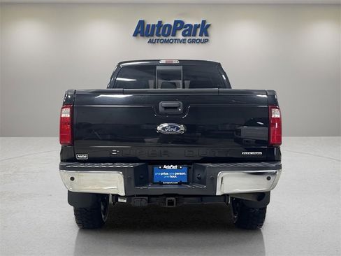 Used 2015 Ford F350 Lariat image 5