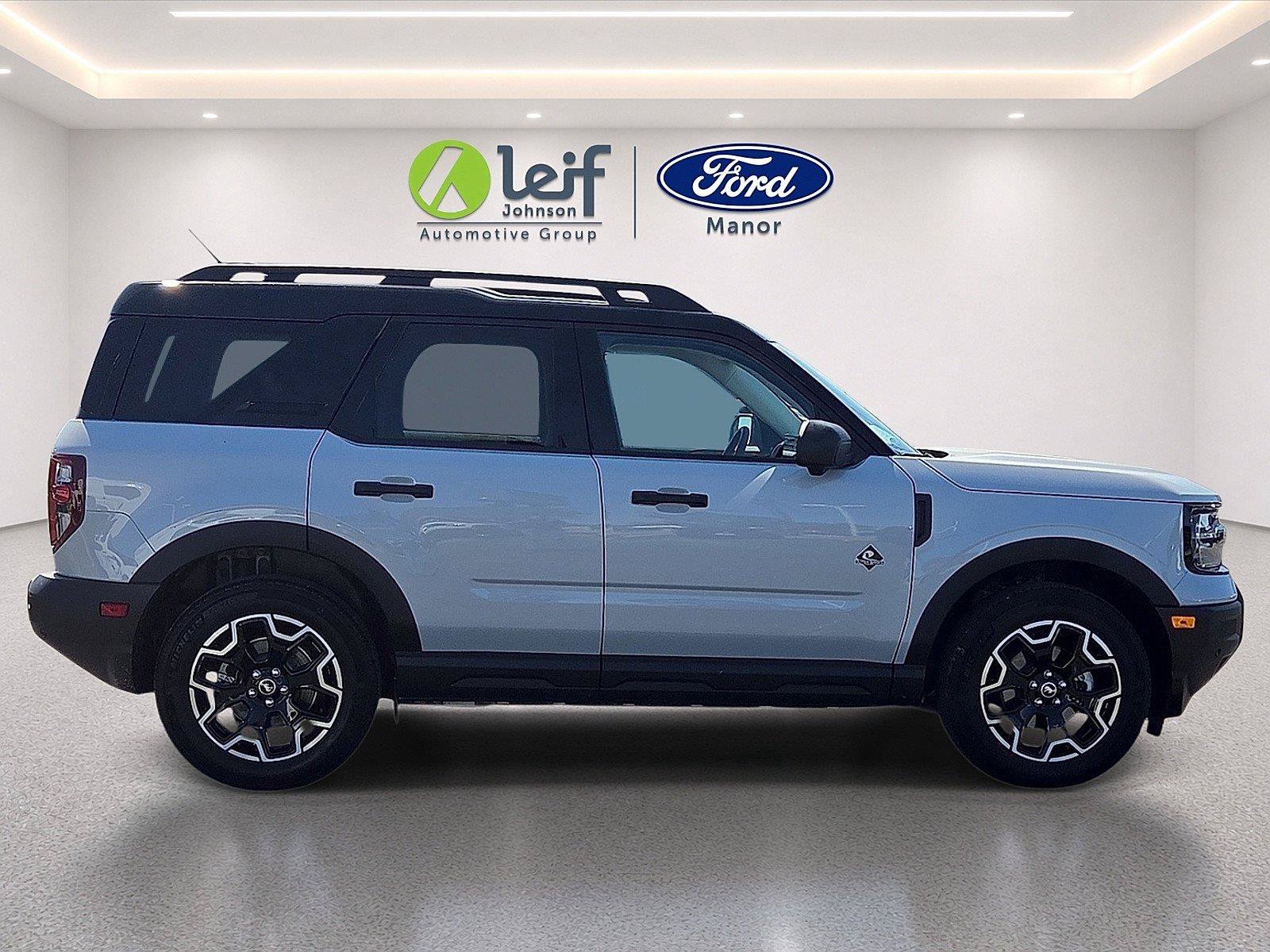 Used 2026 Ford Bronco Sport Outer Banks w/ Outer Banks Tech Package+ AWD/4WD image 9
