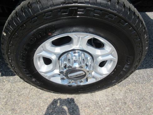 Used 2026 Ford F250 XLT w/ 360-Degree Camera Package AWD/4WD image 11