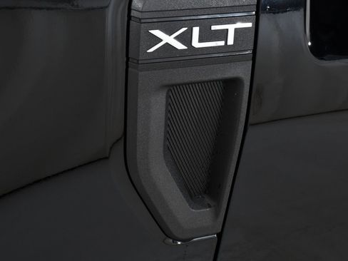 New 2026 Ford Maverick XLT w/ Equipment Group 301A image 21