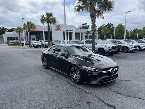 Used 2023 Mercedes-Benz CLA 35 AMG 4MATIC image 2