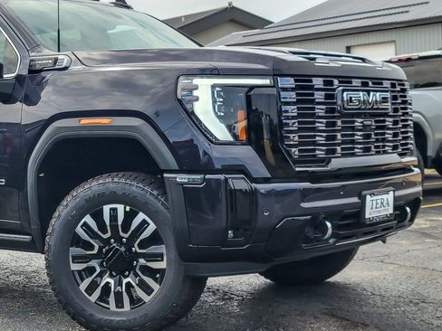 New 2026 GMC Sierra 3500 Denali Ultimate image 2