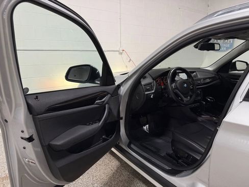 Used 2013 BMW X1 xDrive35i image 9