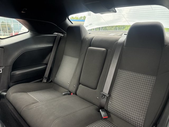 Used 2022 Dodge Challenger GT RWD image 25
