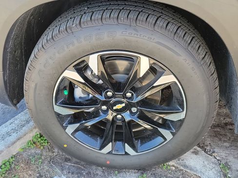 Used 2022 Chevrolet TrailBlazer LT w/ Convenience Package image 5