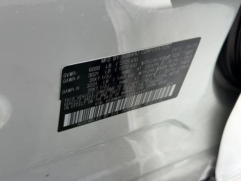 Used 2025 Subaru Ascent Limited AWD/4WD image 18