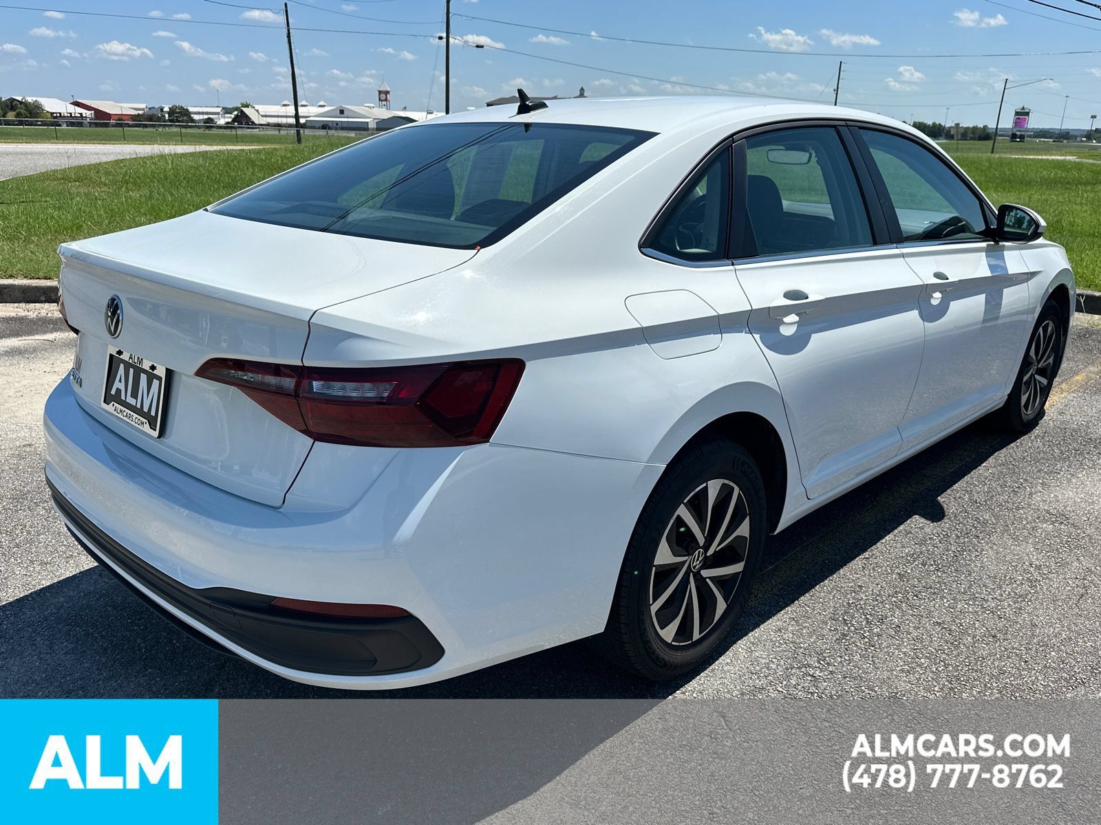Used 2024 Volkswagen Jetta S FWD image 5