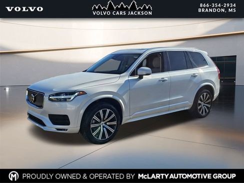 Used 2023 Volvo XC90 B5 Core w/ Protection Package Premier image 7