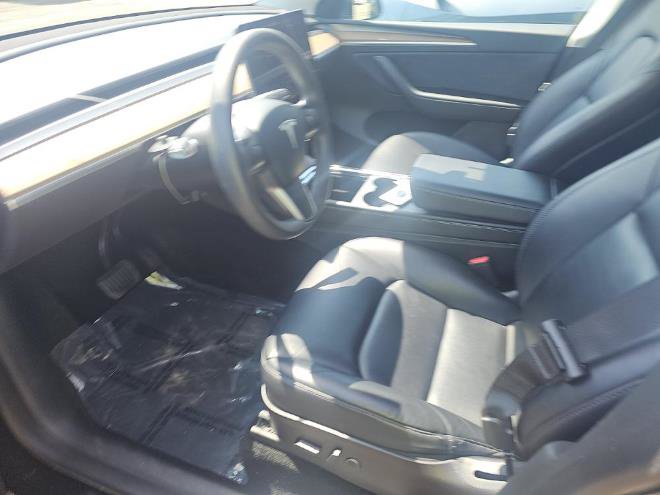 Used 2023 Tesla Model Y Long Range AWD/4WD image 5
