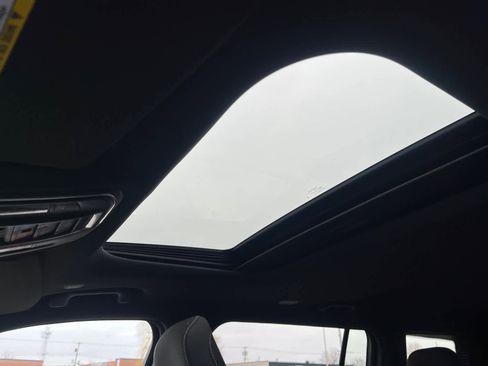 Used 2024 Jeep Grand Cherokee L Laredo w/ Luxury Tech Group I image 24