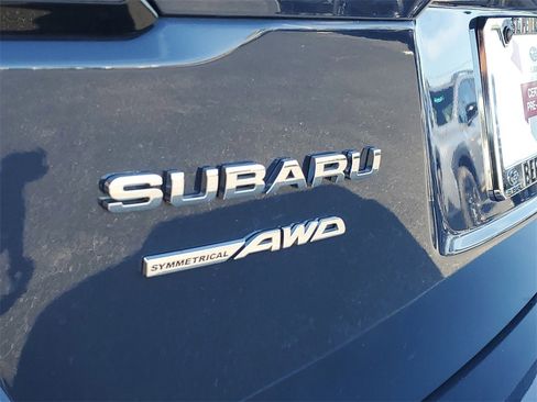 Certified 2023 Subaru Outback Premium image 5