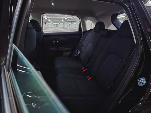 Used 2024 Honda HR-V LX image 19