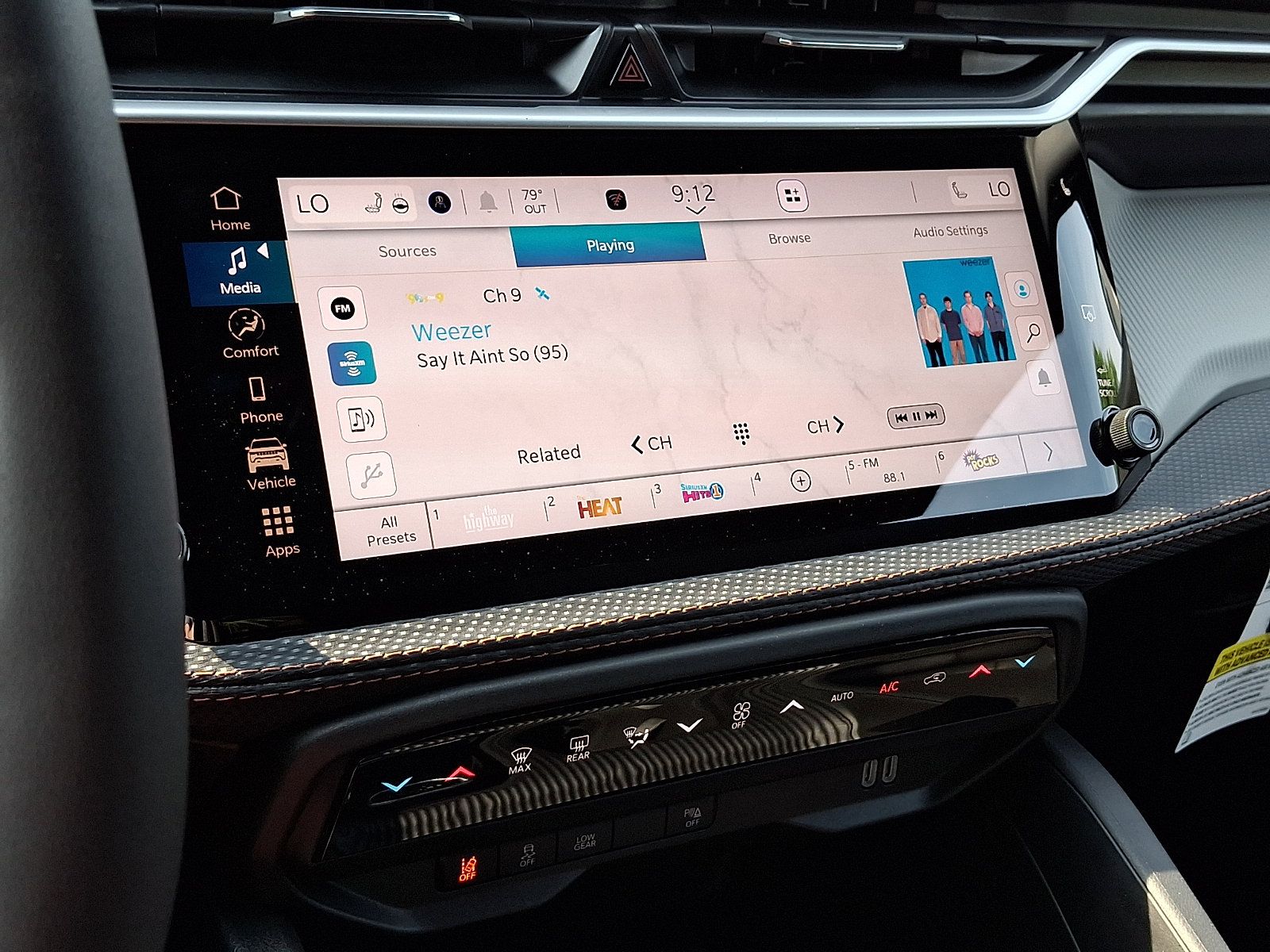 New 2026 Jeep Cherokee Limited AWD/4WD image 11