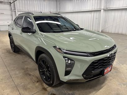 Used 2025 Chevrolet Trax ACTIV w/ Driver Confidence Package