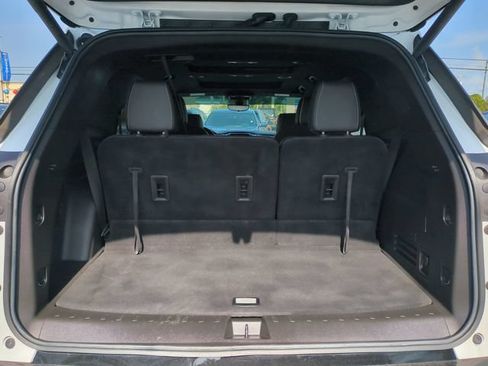 Used 2023 Chevrolet Traverse Premier w/ Redline Edition FWD image 14