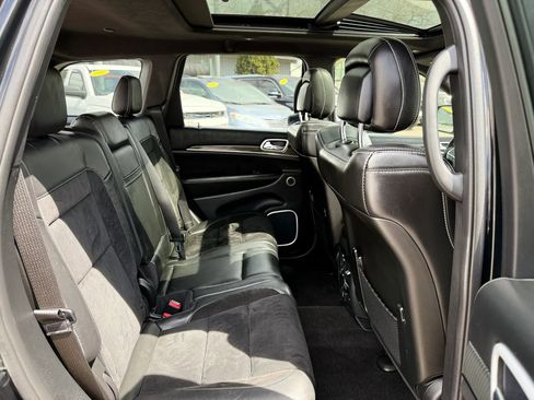 Used 2018 Jeep Grand Cherokee Trackhawk image 26