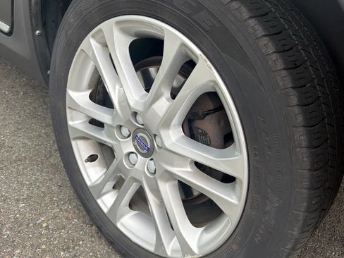 Used 2016 Volvo XC70 T5 Premier AWD/4WD image 5