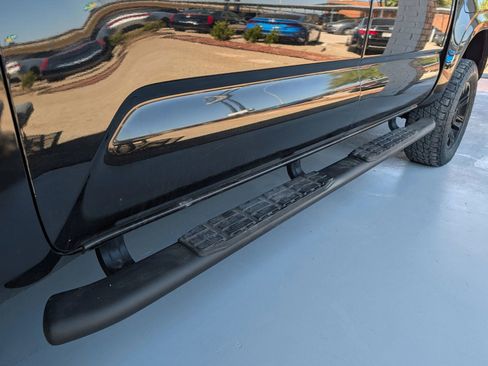 Used 2021 Toyota Tacoma SR5 image 10