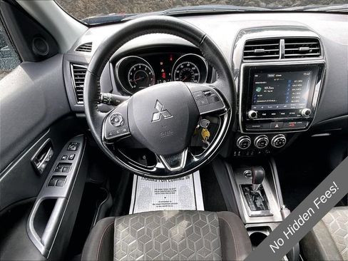 Used 2024 Mitsubishi Outlander Sport AWD image 5