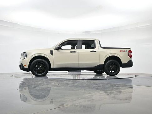 Certified 2025 Ford Maverick XLT w/ XLT Luxury Package AWD/4WD image 35