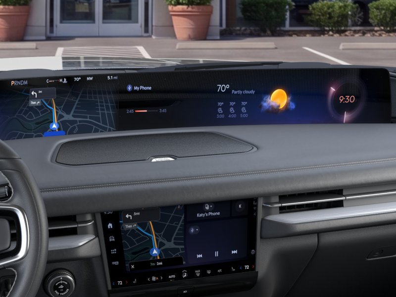 New 2025 Lincoln Navigator Reserve AWD/4WD image 14