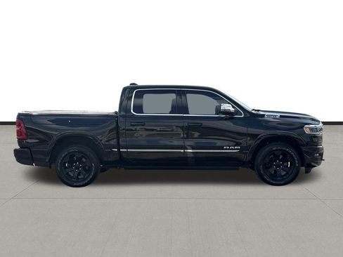 Used 2025 RAM 1500 Limited AWD/4WD image 4
