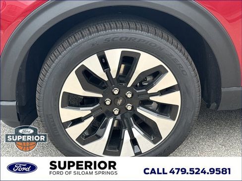 New 2026 Ford Explorer Platinum AWD/4WD image 17
