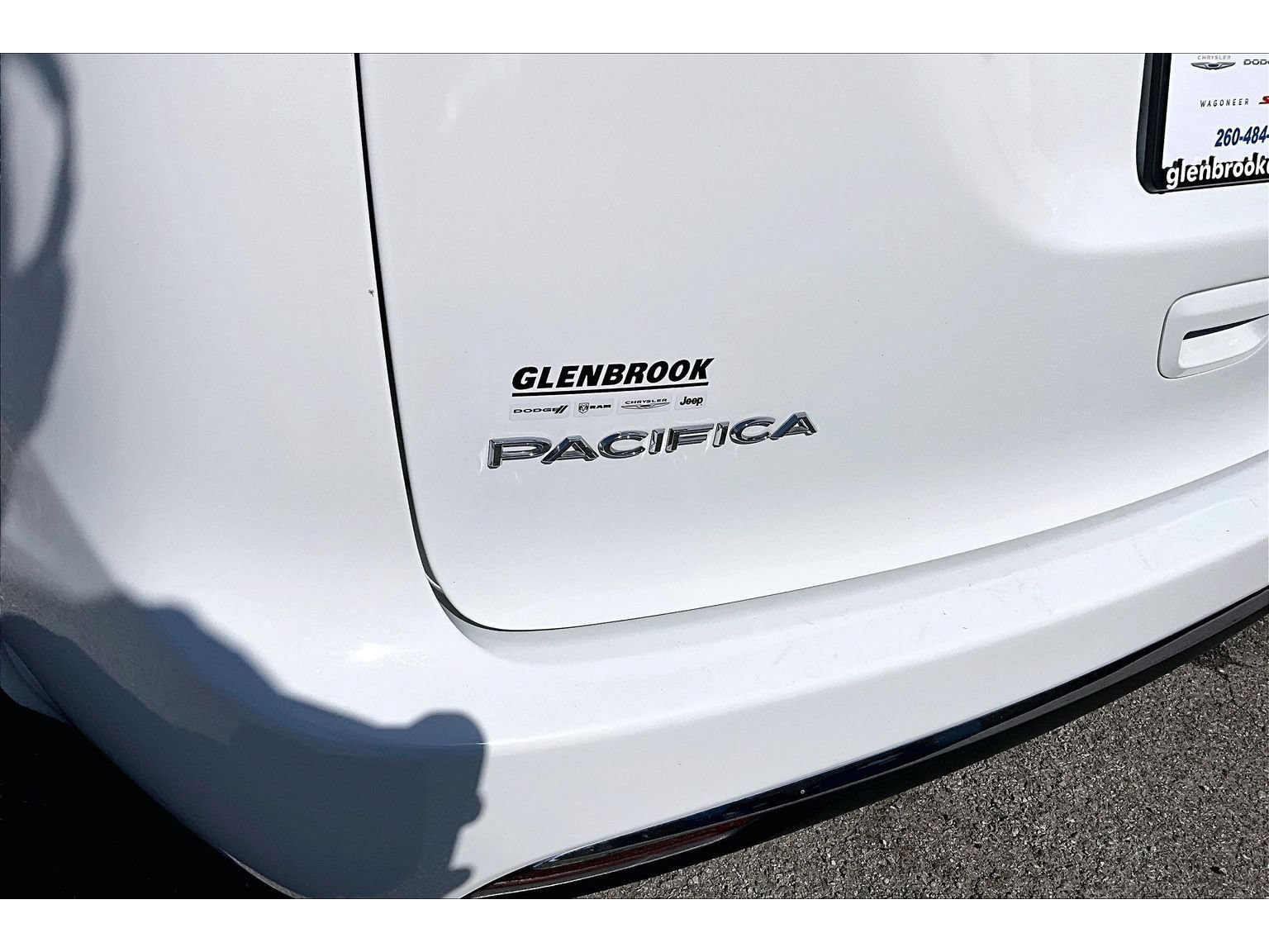 Certified 2022 Chrysler Pacifica Touring-L FWD image 38