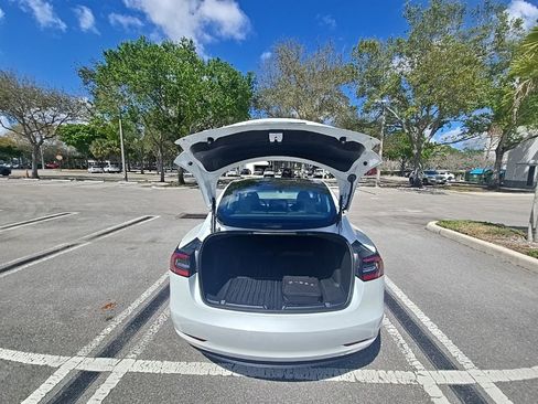 Used 2023 Tesla Model 3 Standard Range image 26