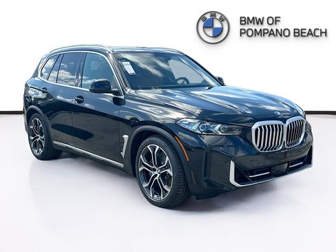 New 2026 BMW X5 xDrive50e AWD/4WD image 1