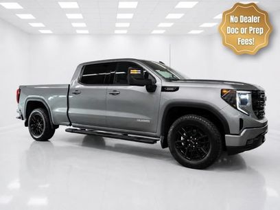 Used 2025 GMC Sierra 1500 Elevation w/ Preferred Package