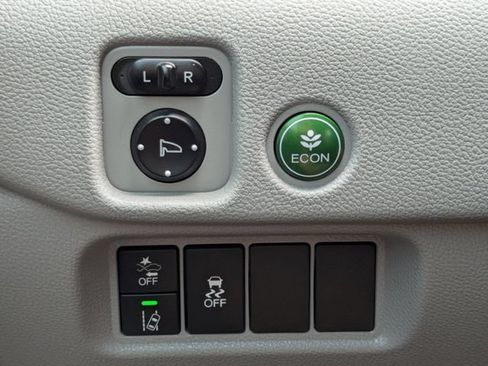 Used 2021 Honda Pilot EX-L image 39