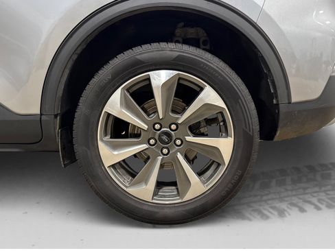 Used 2023 Ford Escape Platinum AWD/4WD image 52