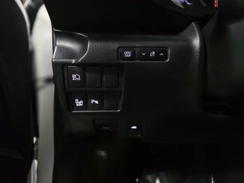 Used 2018 Lexus IS 300 image 30