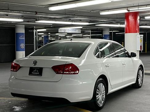 Used 2014 Volkswagen Passat 2.5 S image 5