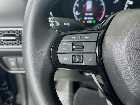 Used 2027 Honda HR-V EX-L image 16