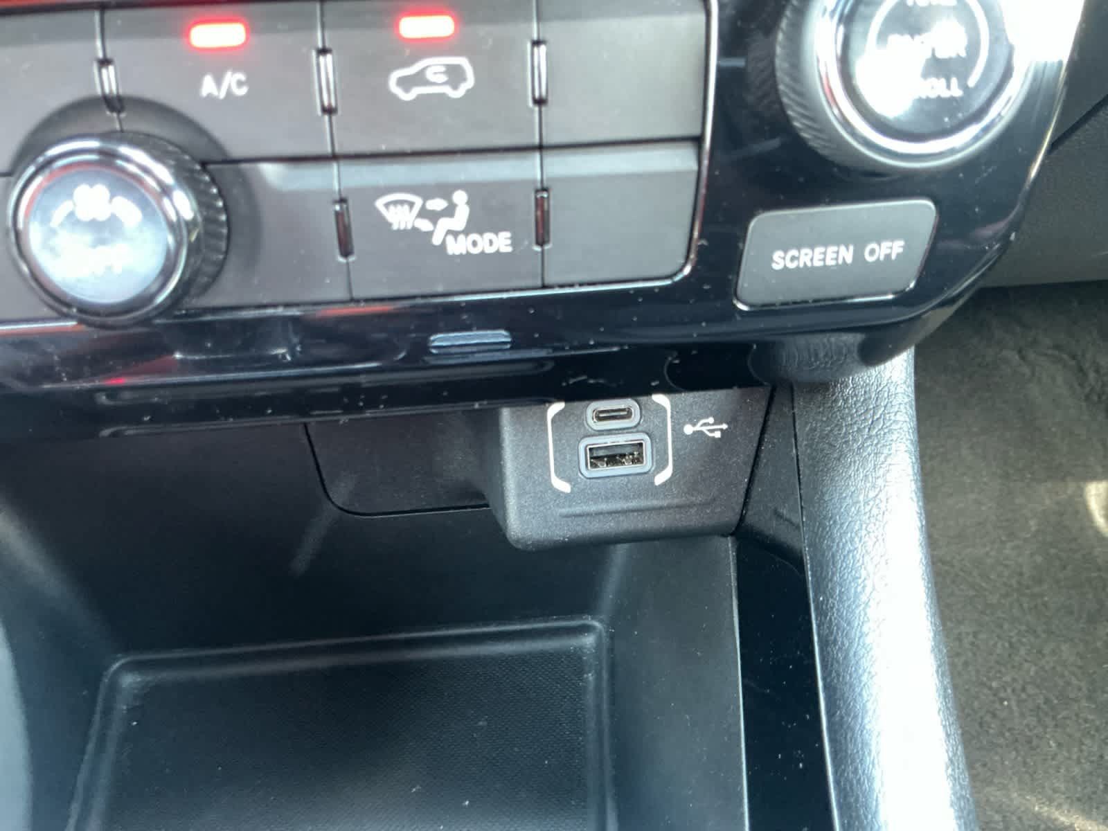 Used 2023 Jeep Compass Latitude AWD/4WD image 19