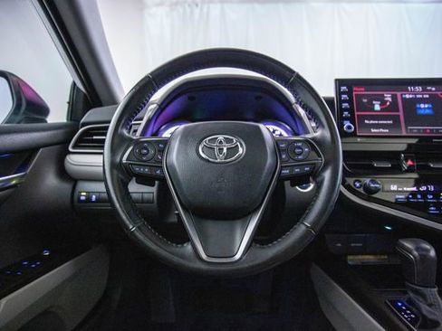 Used 2021 Toyota Camry XSE image 47