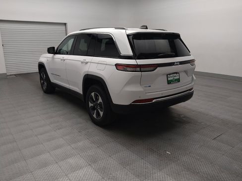 Used 2022 Jeep Grand Cherokee Limited 4xe w/ Luxury Tech Group II image 5