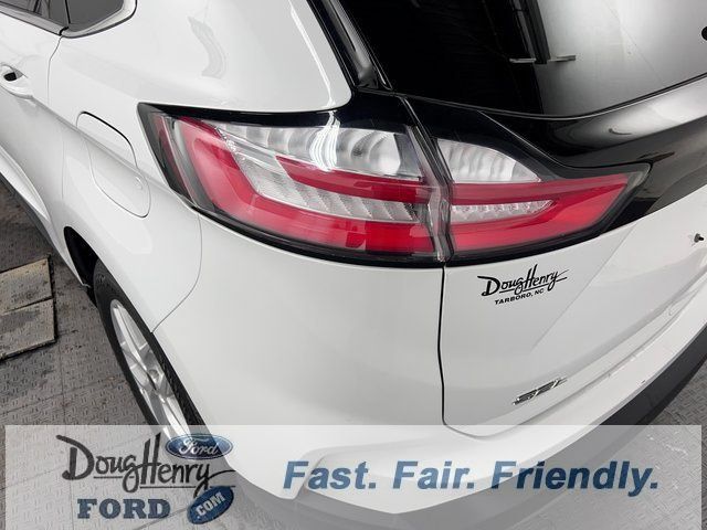 Used 2024 Ford Edge SEL AWD/4WD image 12