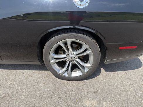 Used 2022 Dodge Challenger R/T RWD image 21