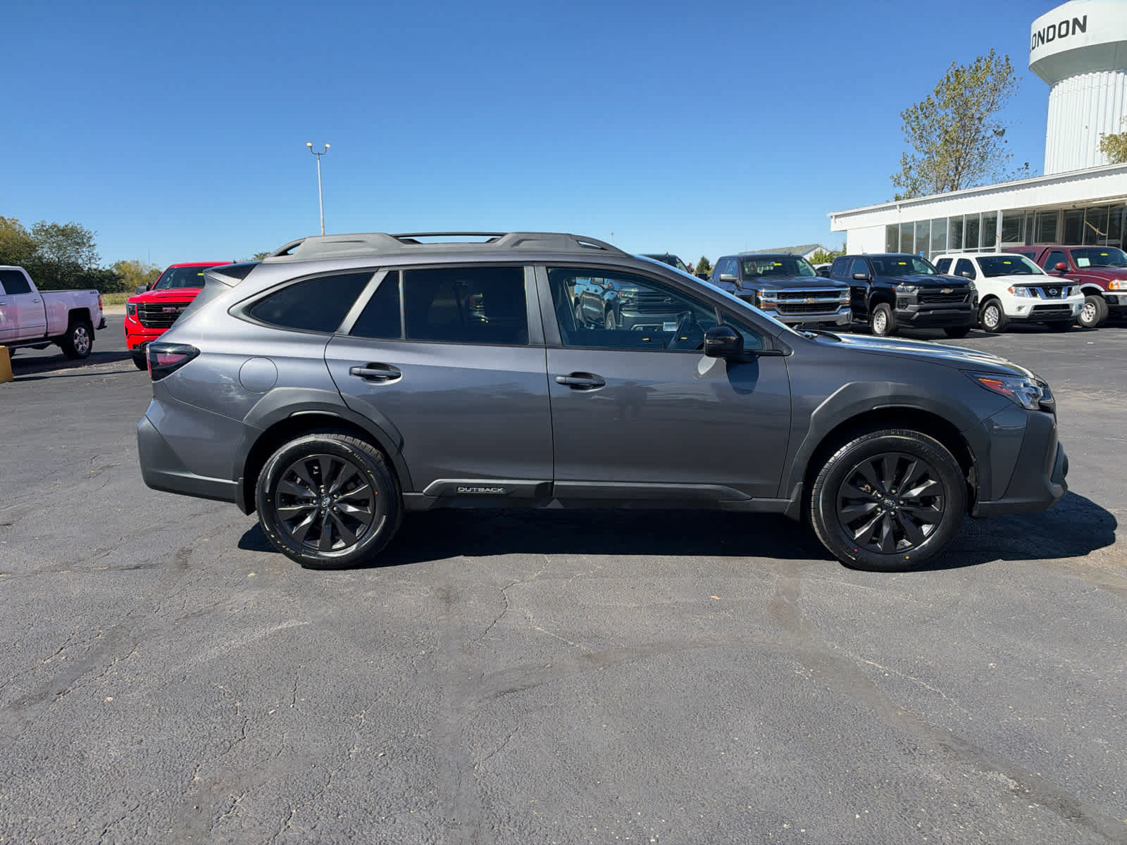 Used 2025 Subaru Outback Onyx Edition w/ Popular Package #2 AWD/4WD image 6