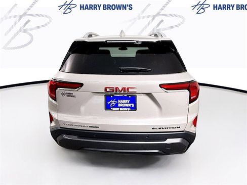 New 2026 GMC Terrain Elevation w/ Elevation Premium Package image 31