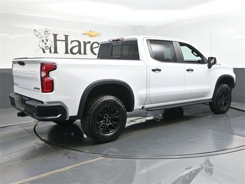Used 2022 Chevrolet Silverado 1500 ZR2 image 49