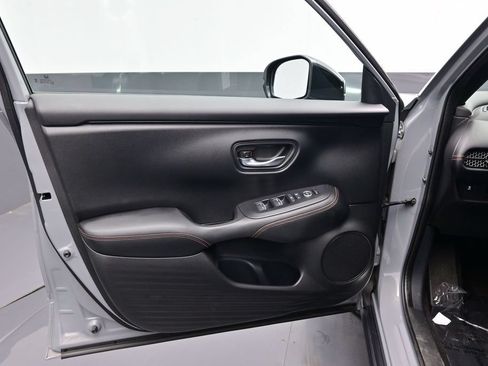 Certified 2024 Honda HR-V Sport image 15