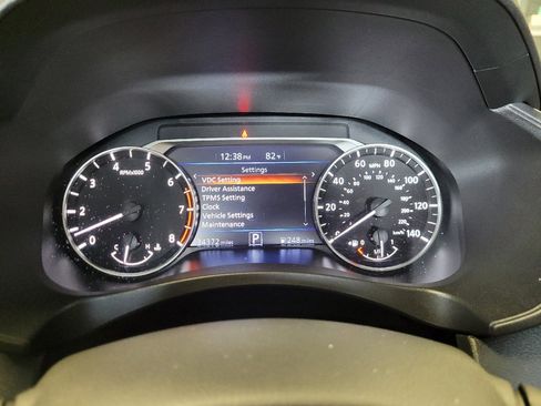 Used 2025 Nissan Altima 2.5 SV FWD image 23