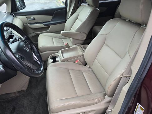 Used 2012 Honda Odyssey EX-L image 12