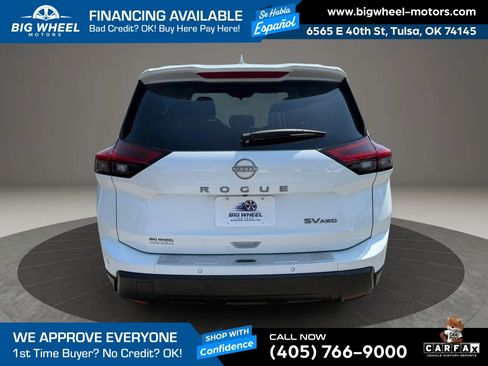 Used 2024 Nissan Rogue SV w/ SV Premium Package AWD/4WD image 4