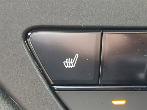 Used 2023 Honda Accord EX image 21